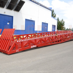 Mobil rakodó rámpa