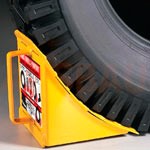 1. Készlet 4 kerékemelőből 100 mm-re – lehetővé teszi a jármű magasságának pótlólagos növelését, ha a standart emelés nem elegendő a munkálatok elvégzéséhez a raktárból.
1. Készlet 4 kerékemelőből 100 mm-re – lehetővé teszi a jármű magasságának pótlólagos növelését, ha a standart emelés nem elegendő a munkálatok elvégzéséhez a raktárból.