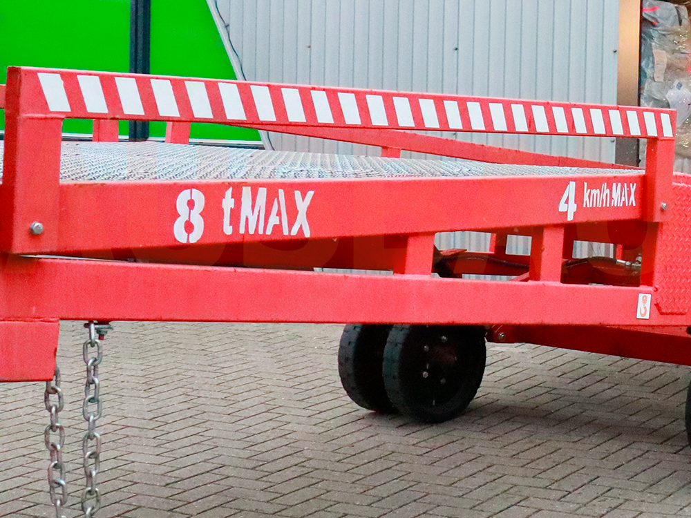 4. OPT-MPF — szerelhető biztonsági korlátok.
